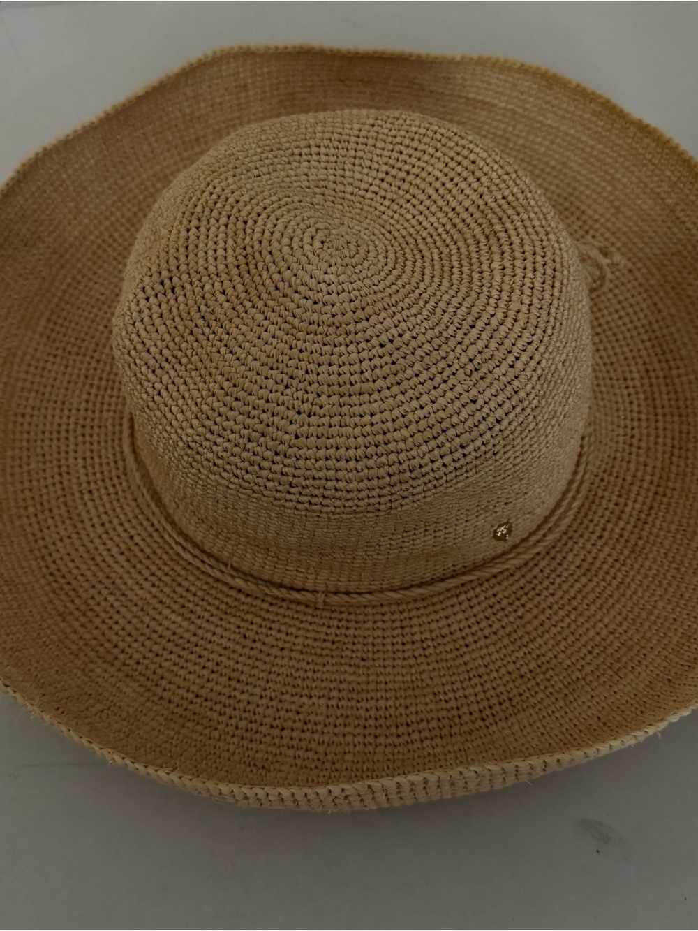 Helen Kaminski Natural Straw Sun Hat with Subtle Band